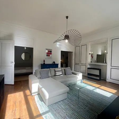Lavany Apartment *