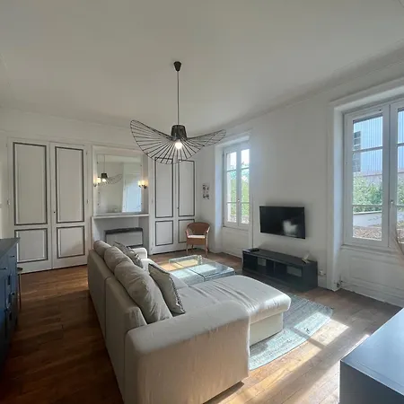 Lavany Apartment *