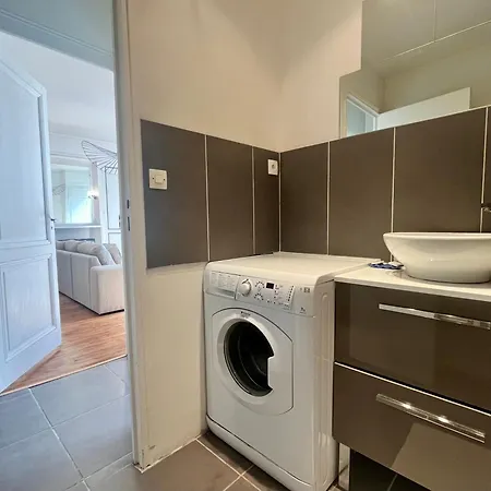 Lavany Apartment *